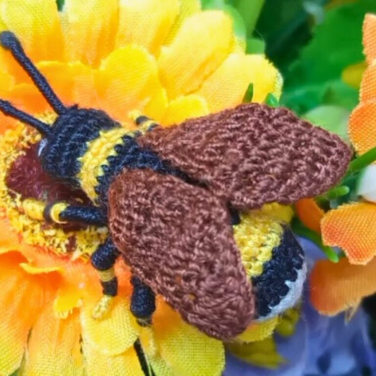 Crochet Bumble Bee Amigurumi Patterns