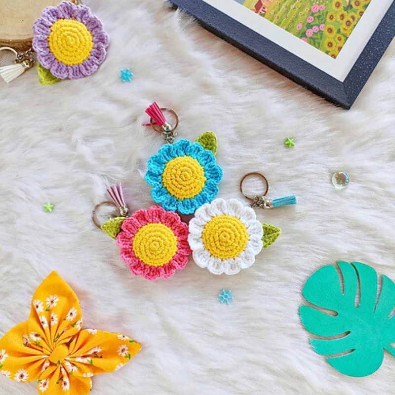 6 Crochet Little Flower Patterns