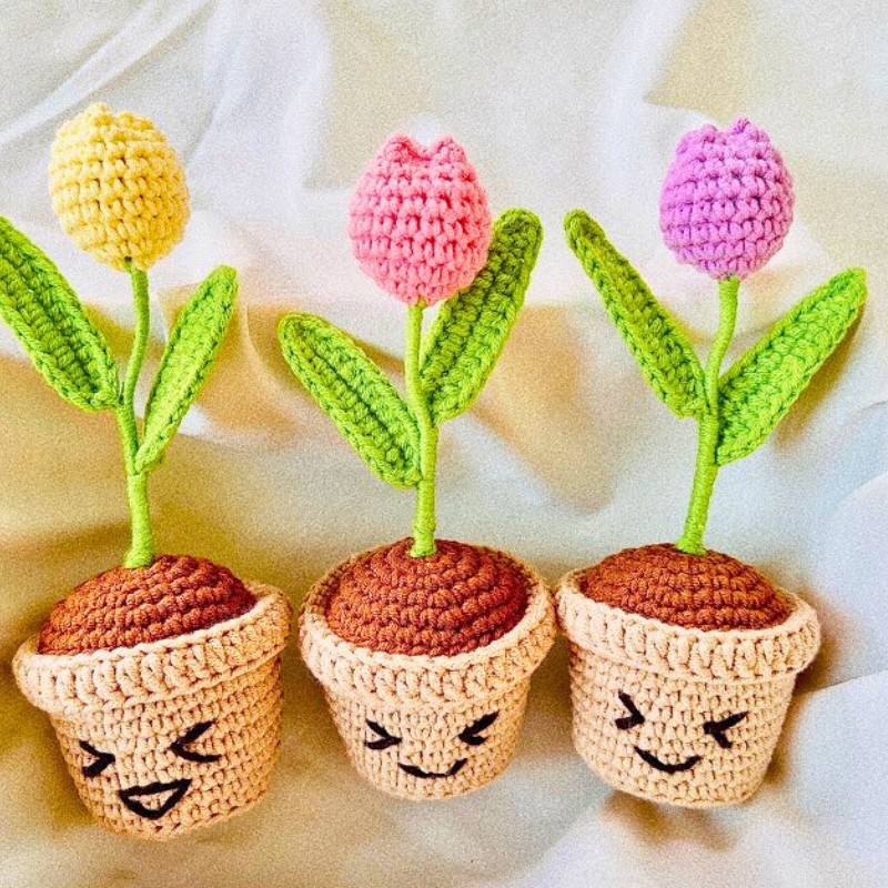 Crochet Mini Tulips Amigurumi Patterns