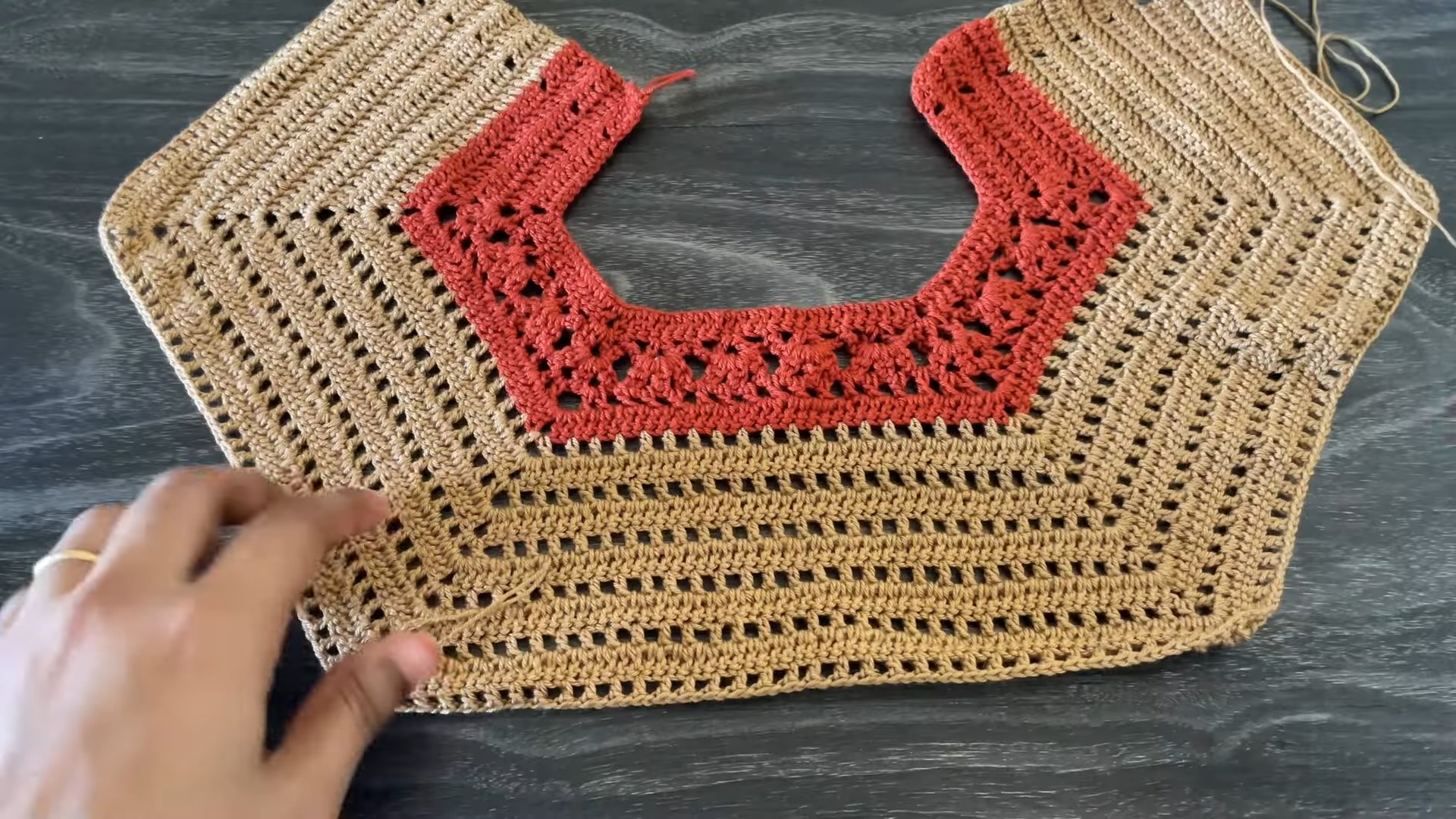 Crochet Yoke Dress for a 6-Year-Old Girl: Step-by-Step Guide