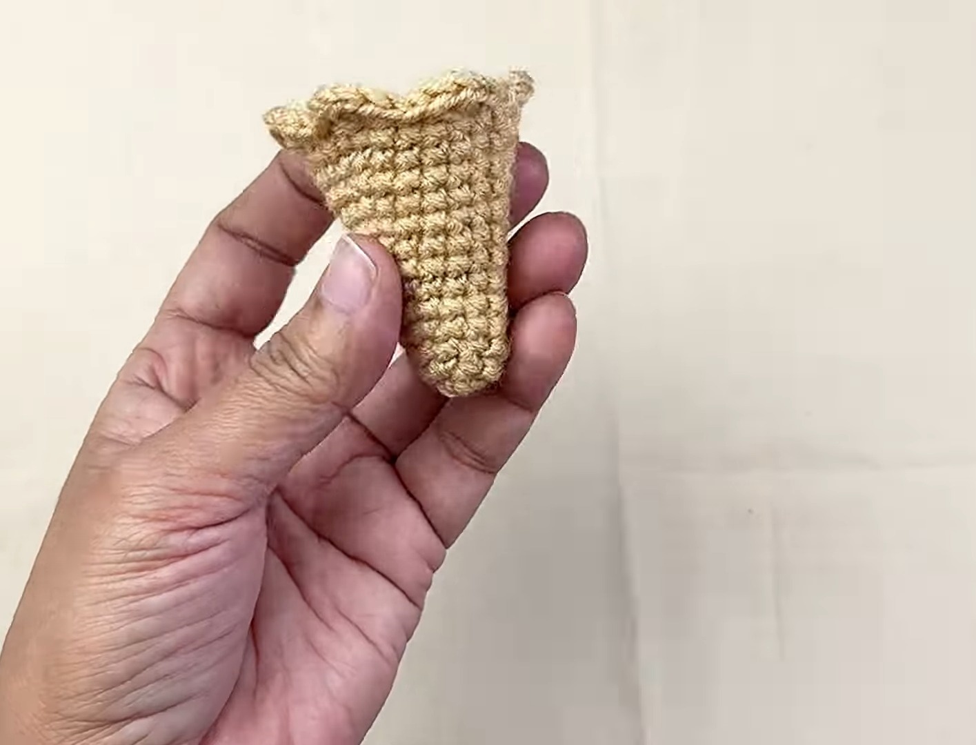 DIY Crochet Ice Cream Cone Keychain Guide